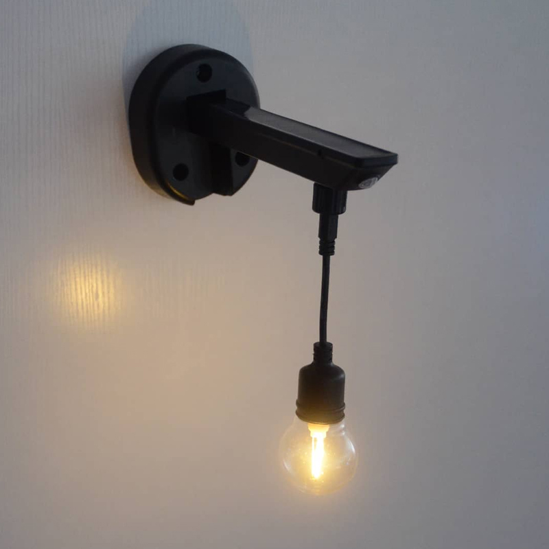 G45 solcellsvägglampa med slät yta